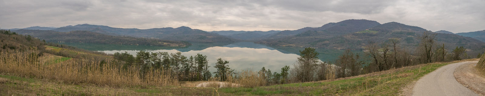 JEZERO BUTONIGA2 PANORAMA